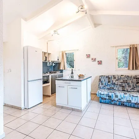 Holiday home Les Hameaux De La Rondinara-9 By Interhome *